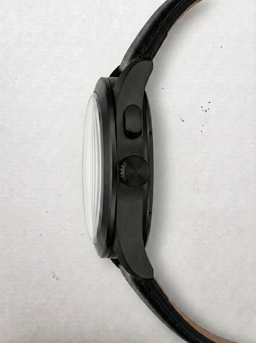 Manx case profile with engraved caseband